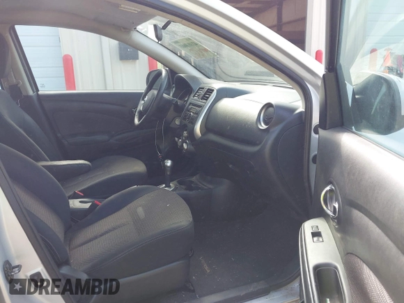 2014 Nissan Versa SV with VIN 3N1CN7APXEK453063, listed as a IAAI auction lot 42163061 with 176,437 mi miles. Bid and sale history available at carsss.com. Image 5.