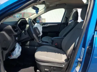 2020 Ford Escape SE с VIN 1FMCU9G68LUA34504, выставлен на аукционе Copart как лот 59356815 с пробегом 50 340 миль миль и Списание • Salvage title. История ставок и продаж доступна на DreamBid. Изображение 7.