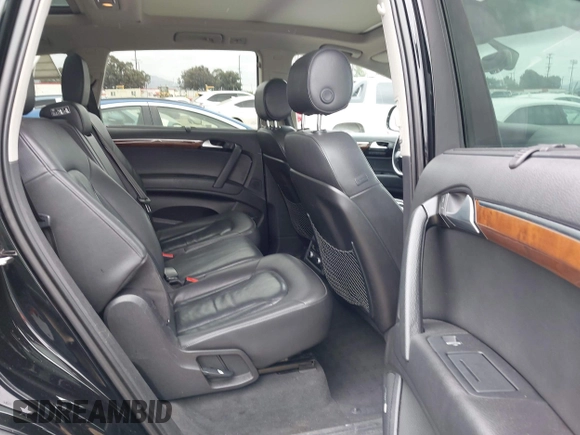 2015 Audi Q7 Premium Plus with VIN WA1LMAFE9FD031088, listed as a IAAI auction lot 42004406 with 208,707 mi miles and . Bid and sale history available at DreamBid. Image 8.