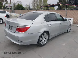 2007 BMW 5 Series 530i with VIN WBANE73537CM45085, listed as a IAAI auction lot 42044302 with 170,227 mi miles. Bid and sale history available at carsss.com. Image 4.