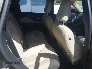 2015 Jeep Cherokee Sport z VIN 1C4PJLAB0FW517074, wystawiony jako IAAI lot #41816994 z przebiegiem Nie podano mil oraz . Historia ofert i sprzedaży dostępna na DreamBid. Obrazek 8.