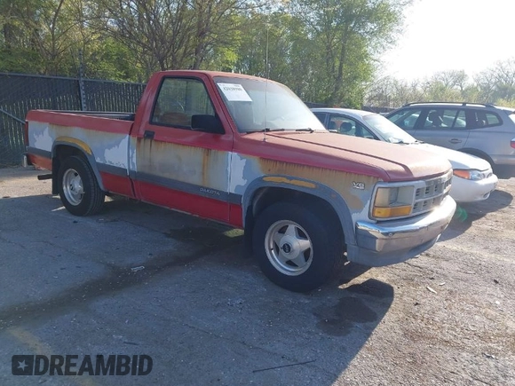 1991 Dodge Dakota "S" with VIN 1B7FL26X4MS257044, listed as a IAAI auction lot 42038980 with 120,127 mi miles. Bid and sale history available at carsss.com. Image 1.