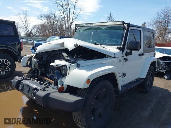 2010 Jeep Wrangler Sahara с VIN 1J4GA5D16AL231085, выставлен на аукционе IAAI как лот 41942578 с пробегом 196 683 миль миль и . История ставок и продаж доступна на DreamBid. Изображение 17.