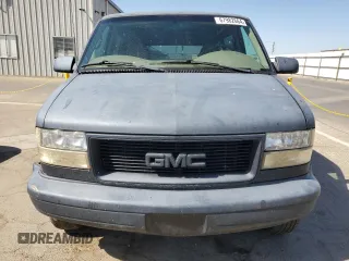 1998 GMC Safari with VIN 1GKEL19W6WB525088, listed as a Copart auction lot 67982664 with 163,182 mi miles and Salvage Title. Bid and sale history available at carsss.com. Image 5.