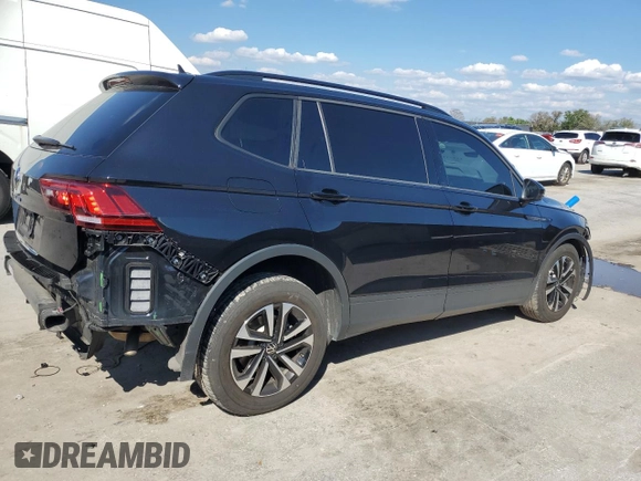 2023 Volkswagen Tiguan S z VIN 3VVRB7AX7PM039327, wystawiony jako Copart lot #47097135 z przebiegiem 24 230 mil mil oraz Szkoda całkowita • Salvage title. Historia ofert i sprzedaży dostępna na DreamBid. Obrazek 3.