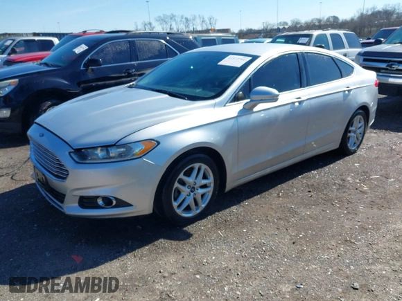 2014 Ford Fusion SE with VIN 3FA6P0HR0ER104588, listed as a IAAI auction lot 41573701 with 281,160 mi miles. Bid and sale history available at carsss.com. Image 2.