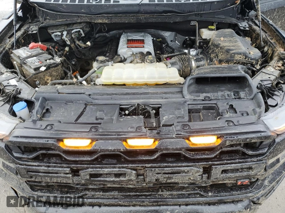 2024 Ford F-150 Raptor with VIN 1FTFW1RJ3RFB30519, listed as a Copart auction lot 45009115 with 15,151 mi miles and Salvage Title. Bid and sale history available at DreamBid. Image 12.