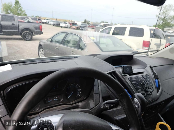 2016 Ford Transit Cargo with VIN 1FTYE1ZM5GKA76148, listed as a IAAI auction lot 42299673 with 150,587 mi miles and . Bid and sale history available at DreamBid. Image 33.
