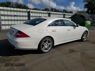 2009 Mercedes-Benz CLS-Class 5.5L with VIN WDDDJ72X09A146235, listed as a Copart auction lot 42791835 with 94,754 mi miles and Non Repairable. Bid and sale history available at carsss.com. Image 3.