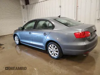 2012 Volkswagen Jetta SE with VIN 3VWBP7AJ1CM040168, listed as a Copart auction lot 41793445 with 187,258 mi miles and Non repairable. Bid and sale history available at DreamBid. Image 2.