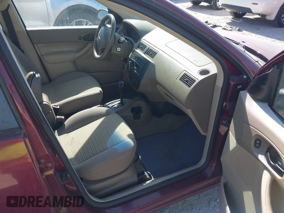 2006 Ford Focus SE with VIN 1FAHP36N86W257986, listed as a IAAI auction lot 42062429 with 64,297 mi miles and . Bid and sale history available at carsss.com. Image 5.