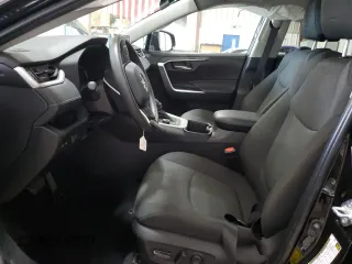 2024 Toyota RAV4 Hybrid LE with VIN 2T3UWRFV4RW201948, listed as a Copart auction lot 70400424 with 6,852 mi miles and Salvage title. Bid and sale history available at DreamBid. Image 7.