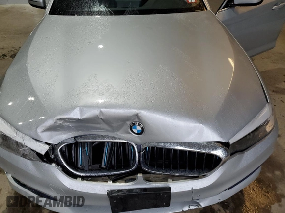 2019 BMW 5 Series 530e xDrive with VIN WBAJB1C56KB376895, listed as a Copart auction lot 74907304 with 58,783 mi miles and Salvage title. Bid and sale history available at DreamBid. Image 12.