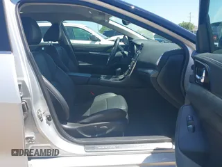 2016 Nissan Maxima SV z VIN 1N4AA6AP4GC434730, wystawiony jako IAAI lot #42231308 z przebiegiem 42 239 mil mil oraz . Historia ofert i sprzedaży dostępna na DreamBid. Obrazek 5.