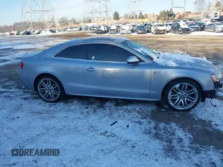 2015 Audi S5 Premium Plus with VIN WAUCGAFR8FA039309, listed as a IAAI auction lot 41363365 with 130,930 mi miles. Bid and sale history available at carsss.com. Image 14.