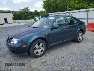 2001 Volkswagen Jetta GLS with VIN 3VWSK69M21M086502, listed as a Copart auction lot 60615505 with 217,359 mi miles and Salvage title. Bid and sale history available at DreamBid. Image 1.