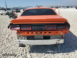 2019 Dodge Challenger R/T Scat Pack with VIN 2C3CDZFJ2KH719596, listed as a Copart auction lot 46696455 with 29,629 mi miles and Salvage Title. Bid and sale history available at carsss.com. Image 6.