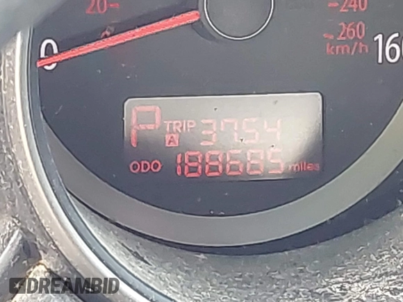 2010 Kia Optima LX z VIN KNAGG4A88A5435095, wystawiony jako IAAI lot #42085605 z przebiegiem 188 685 mil mil oraz . Historia ofert i sprzedaży dostępna na DreamBid. Obrazek 16.