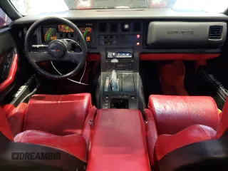 1986 Chevrolet Corvette z VIN 1G1YY0780G5118238, wystawiony jako Copart lot #44241245 z przebiegiem 92 333 mil mil oraz Szkoda całkowita • Salvage title. Historia ofert i sprzedaży dostępna na DreamBid. Obrazek 8.