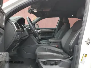 2020 Volkswagen Atlas SEL with VIN 1V2MC2CA5LC205517, listed as a Copart auction lot 53319024 with 38,037 mi miles and . Bid and sale history available at DreamBid. Image 7.