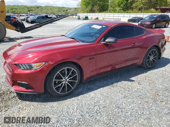 2016 Ford Mustang EcoBoost z VIN 1FA6P8TH2G5250977, wystawiony jako Copart lot #52960485 z przebiegiem 104 782 mil mil oraz Szkoda całkowita • Salvage title. Historia ofert i sprzedaży dostępna na DreamBid. Obrazek 1.
