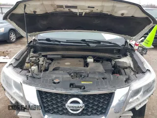 2016 Nissan Pathfinder Platinum with VIN 5N1AR2MM8GC662836, listed as a IAAI auction lot 41702450 with 149,885 mi miles. Bid and sale history available at carsss.com. Image 10.