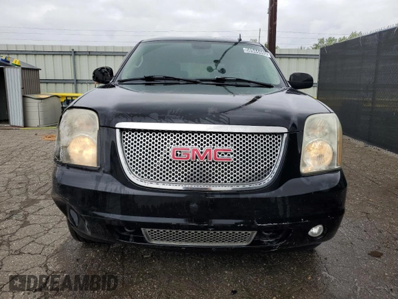 2007 GMC Yukon Denali с VIN 1GKFK63827J311947, выставлен на аукционе Copart как лот 64693185 с пробегом 222 017 миль миль и Чистый • Clean title. История ставок и продаж доступна на DreamBid. Изображение 5.
