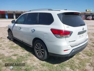 2014 Nissan Pathfinder SV with VIN 5N1AR2MN9EC616289, listed as a IAAI auction lot 41965424 with 215,270 mi miles. Bid and sale history available at carsss.com. Image 3.