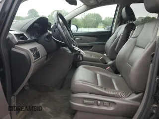 2015 Honda Odyssey Touring Elite z VIN 5FNRL5H93FB092682, wystawiony jako Copart lot #56884835 z przebiegiem 115 810 mil mil oraz Szkoda całkowita • Salvage title. Historia ofert i sprzedaży dostępna na DreamBid. Obrazek 7.