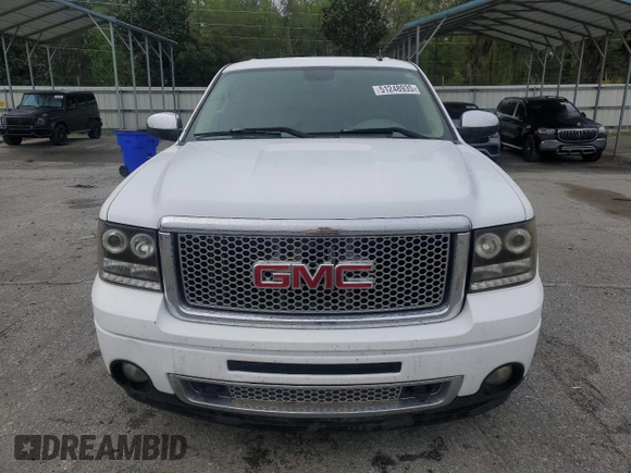 2008 GMC Sierra Denali z VIN 2GTEC638581195286, wystawiony jako Copart lot #51248935 z przebiegiem 216 464 mil mil oraz Szkody całkowita. Historia ofert i sprzedaży dostępna na DreamBid. Obrazek 5.