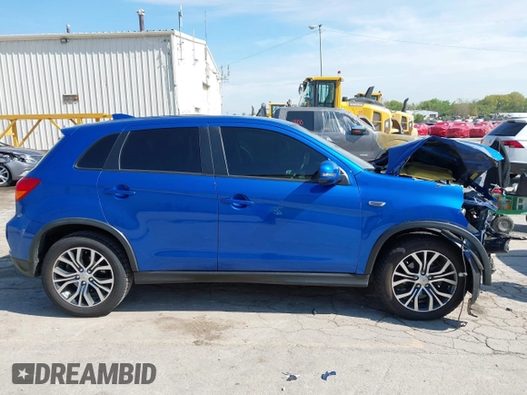 2018 Mitsubishi Outlander SE with VIN JA4AP3AW3JZ019184, listed as a IAAI auction lot 42199106 with 142,884 mi miles and . Bid and sale history available at DreamBid. Image 14.