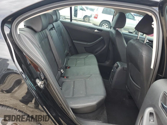 2011 Volkswagen Jetta SE с VIN 3VWDX7AJ9BM109910, выставлен на аукционе Copart как лот 56652785 с пробегом 103 377 миль миль и Списание • Salvage title. История ставок и продаж доступна на DreamBid. Изображение 10.