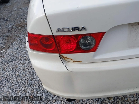 2008 Acura TSX with VIN JH4CL96828C019325, listed as a IAAI auction lot 41879907 with 251,112 mi miles. Bid and sale history available at carsss.com. Image 12.