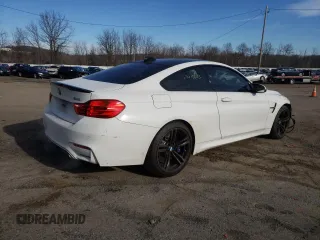 2015 BMW M4 z VIN WBS3R9C56FK329676, wystawiony jako Copart lot #39219683 z przebiegiem 84 307 mil mil oraz . Historia ofert i sprzedaży dostępna na DreamBid. Obrazek 3.