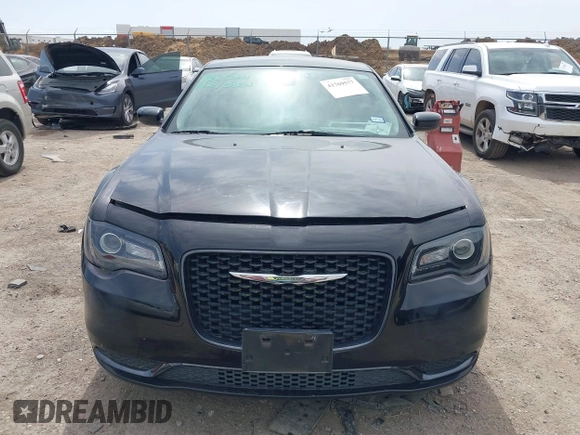 2019 Chrysler 300 Touring with VIN 2C3CCAAG7KH590626, listed as a IAAI auction lot 41769577 with 61,343 mi miles. Bid and sale history available at carsss.com. Image 13.