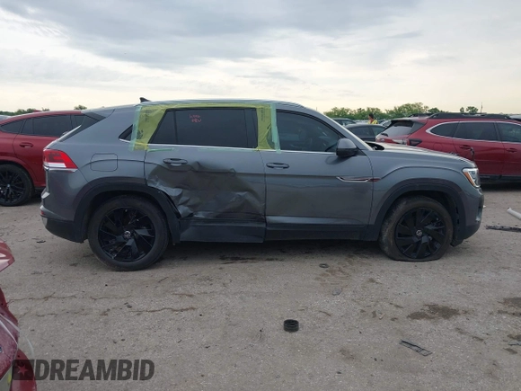 2024 Volkswagen Atlas SE с VIN 1V2JE2CA4RC248607, выставлен на аукционе IAAI как лот 42105089 с пробегом 8 321 миль миль и . История ставок и продаж доступна на DreamBid. Изображение 13.
