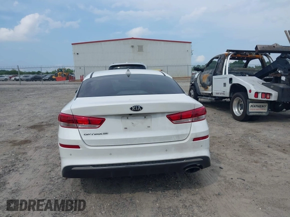 2020 Kia Optima LX with VIN 5XXGT4L3XLG385606, listed as a IAAI auction lot 42307975 with 164,000 mi miles and . Bid and sale history available at DreamBid. Image 17.