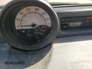 2006 Scion xB z VIN JTLKT324964074783, wystawiony jako Copart lot #55445315 z przebiegiem 442 004 mil mil oraz Szkoda całkowita • Salvage title. Historia ofert i sprzedaży dostępna na DreamBid. Obrazek 9.