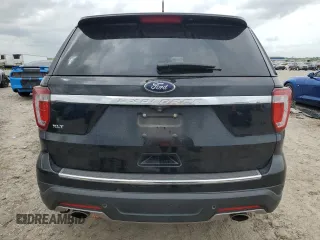 2018 Ford Explorer XLT z VIN 1FM5K7D80JGA63547, wystawiony jako Copart lot #54428935 z przebiegiem 90 398 mil mil oraz Szkoda całkowita • Salvage title. Historia ofert i sprzedaży dostępna na DreamBid. Obrazek 6.