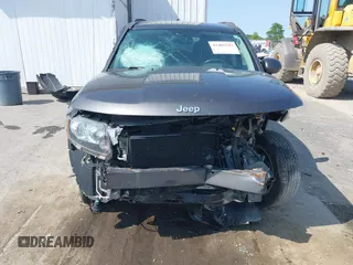 2017 Jeep Compass High Altitude with VIN 1C4NJDEB8HD151094, listed as a IAAI auction lot 42405543 with 98,244 mi miles and . Bid and sale history available at DreamBid. Image 13.