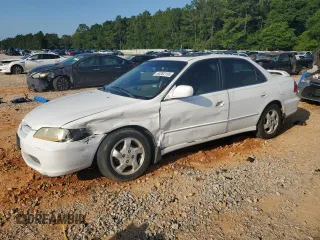 1999 Honda Accord EX with VIN JHMCG5655XC024097, listed as a Copart auction lot 63282155 with 273,686 mi miles and Salvage title. Bid and sale history available at DreamBid. Image 1.