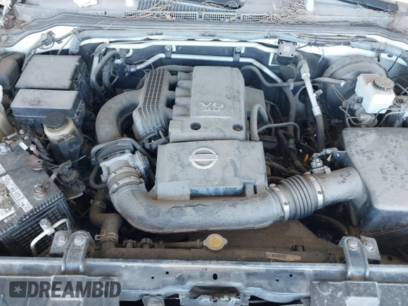 2006 Nissan Frontier SE z VIN 1N6AD07U06C469157, wystawiony jako IAAI lot #42249320 z przebiegiem 189 936 mil mil oraz . Historia ofert i sprzedaży dostępna na DreamBid. Obrazek 10.