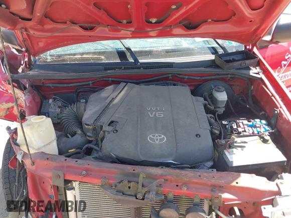 2005 Toyota Tacoma PreRunner z VIN 5TEJU62NX5Z106483, wystawiony jako IAAI lot #42343870 z przebiegiem 208 575 mil mil oraz . Historia ofert i sprzedaży dostępna na DreamBid. Obrazek 10.