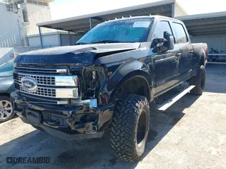 2017 Ford Super Duty F-250 SRW Lariat with VIN 1FT7W2BT8HEC28231, listed as a IAAI auction lot 41392971 with 107,022 mi miles. Bid and sale history available at carsss.com. Image 18.