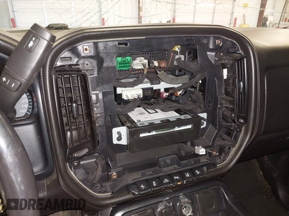 2015 Chevrolet Silverado 1500 LTZ with VIN 3GCUKSEC1FG473825, listed as a IAAI auction lot 41710553 with 212,959 mi miles and . Bid and sale history available at DreamBid. Image 20.