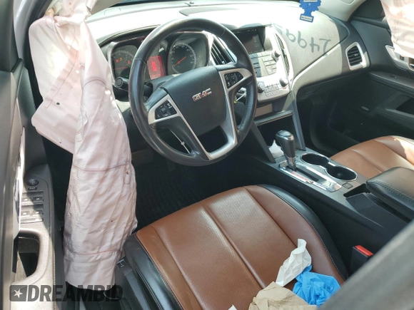 2016 GMC Terrain SLT z VIN 2GKALPEK9G6118262, wystawiony jako Copart lot #55845375 z przebiegiem 87 224 mil mil oraz Szkoda całkowita • Salvage title. Historia ofert i sprzedaży dostępna na DreamBid. Obrazek 8.