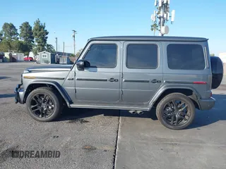 2021 Mercedes-Benz G with VIN W1NYC7HJ3MX397791, listed as a IAAI auction lot 41626196 with 4,165 mi miles. Bid and sale history available at carsss.com. Image 15.