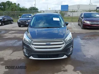 2019 Ford Escape SE with VIN 1FMCU0GDXKUB95350, listed as a IAAI auction lot 42154622 with 109,309 mi miles. Bid and sale history available at carsss.com. Image 12.