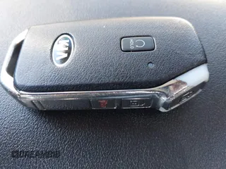 2021 Kia Seltos EX z VIN KNDERCAA3M7105522, wystawiony jako IAAI lot #41416520 z przebiegiem 93 412 mil mil oraz . Historia ofert i sprzedaży dostępna na DreamBid. Obrazek 11.