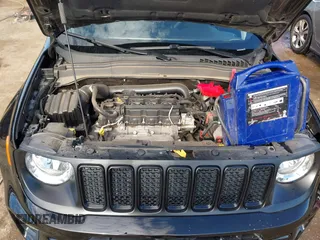 2021 Jeep Renegade Upland with VIN ZACNJDAB1MPN28069, listed as a IAAI auction lot 41887128 with 30,276 mi miles and . Bid and sale history available at DreamBid. Image 10.